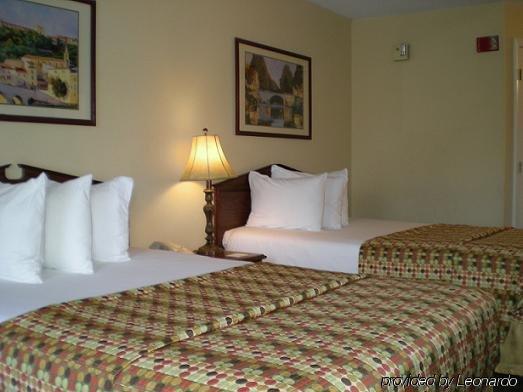 Baymont By Wyndham Elkhart Hotell Rum bild